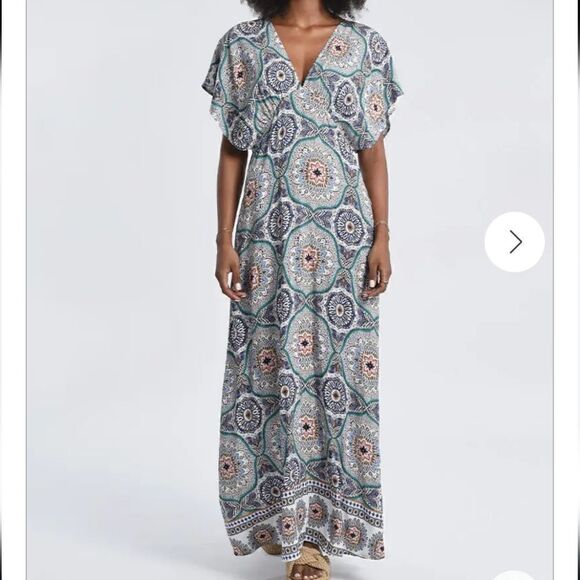 Floating Lotus Lightweight Boho Maxi Dress Size‎ Medium/Large, NWT - Picture 3 of 8